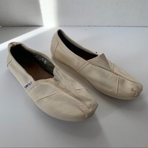 Toms Women Size 10